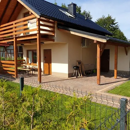 Osada Cztery Pory Roku - Dom Zima Ferienhaus