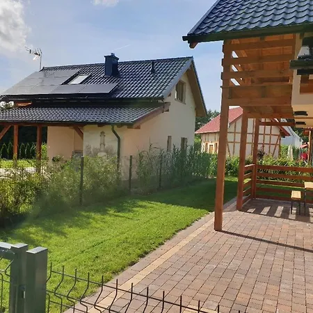 Osada Cztery Pory Roku - Dom Zima Ferienhaus *