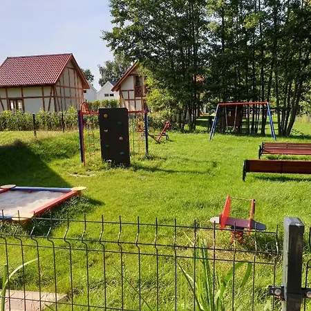 Osada Cztery Pory Roku - Dom Zima Ferienhaus