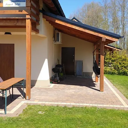 Osada Cztery Pory Roku - Dom Zima Dom wakacyjny