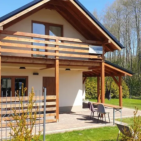 Dom wakacyjny Osada Cztery Pory Roku - Dom Zima *