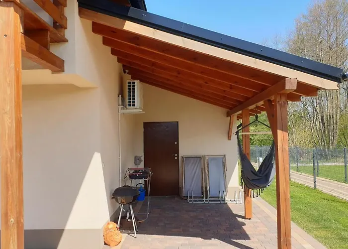 Semesterbostad Osada Cztery Pory Roku - Dom Zima *